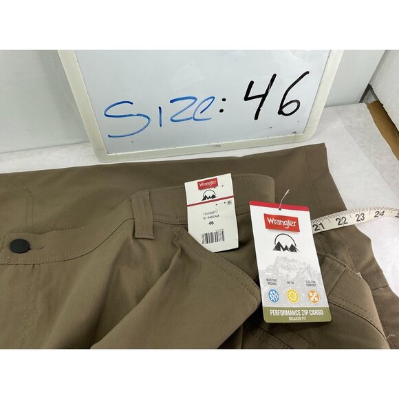 Wrangler Mens Performance Zip Cargo Relaxed Fit Shorts Size 46 - Picture 5 of 6